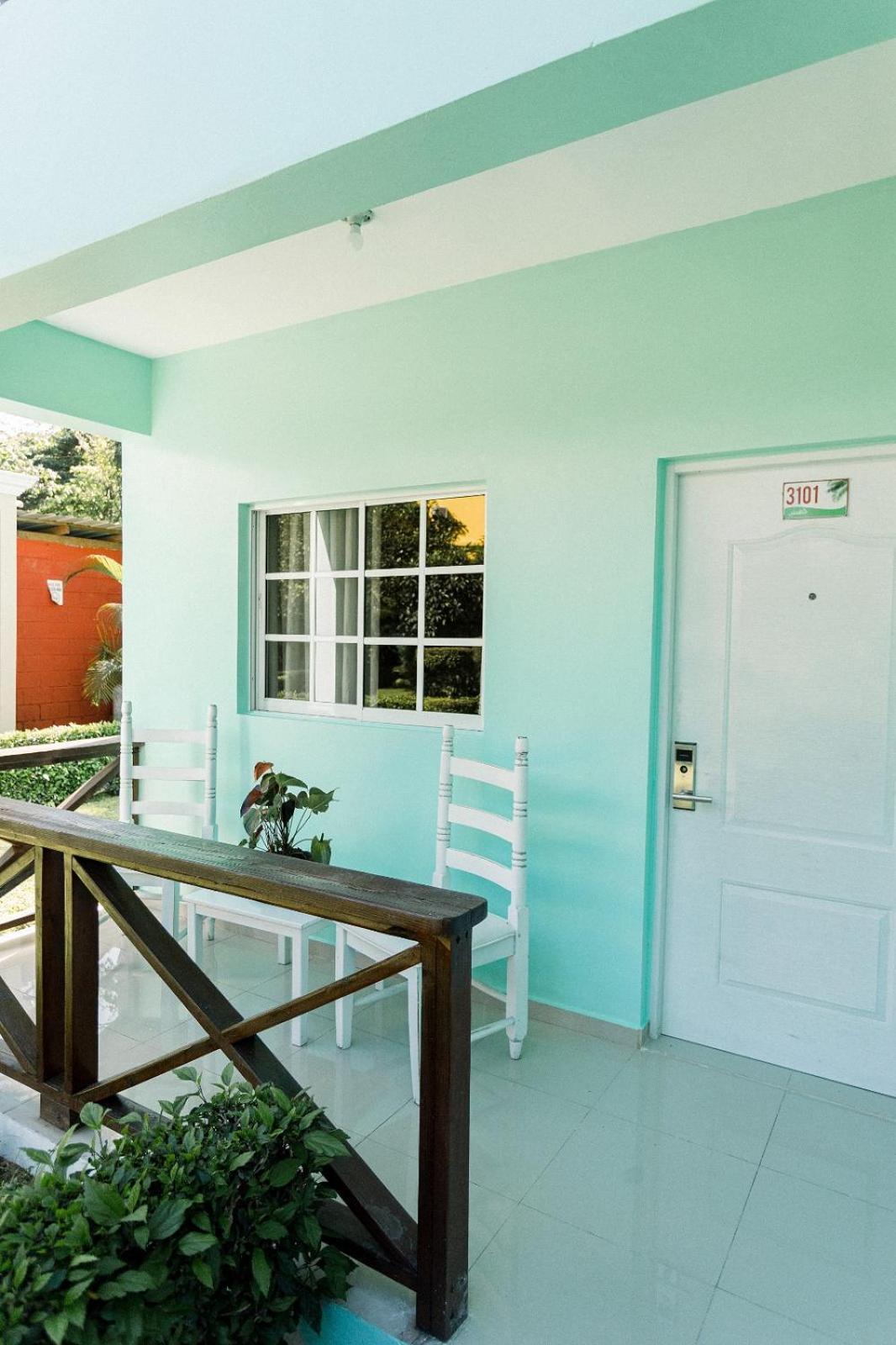 Guacamayos Hotel Bonao Exteriör bild