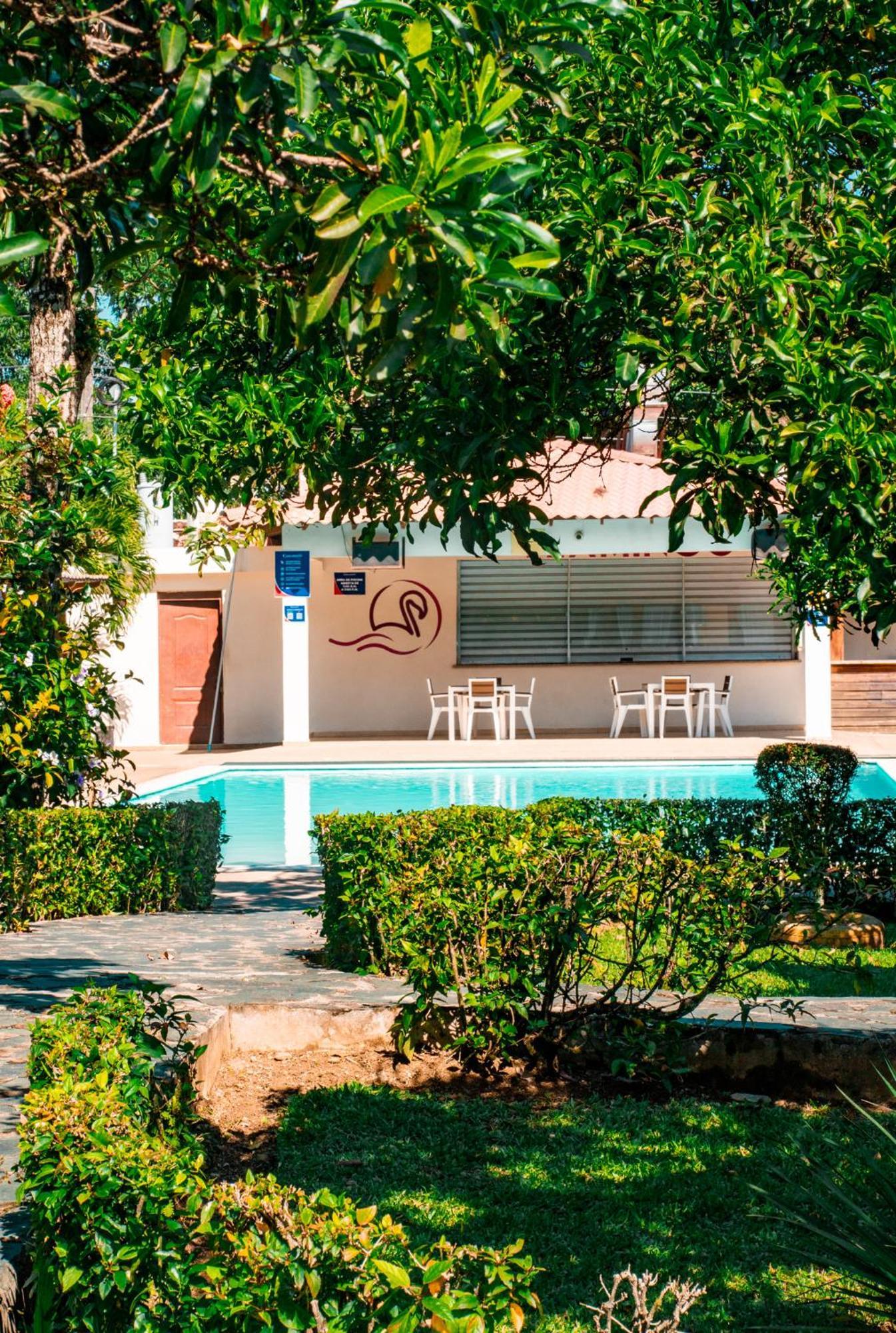 Guacamayos Hotel Bonao Exteriör bild